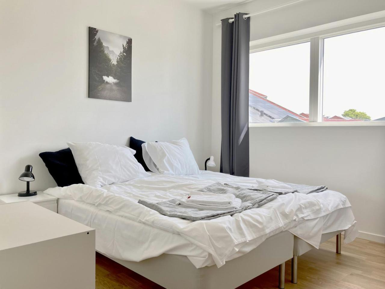Lejlighed Spacious For 6